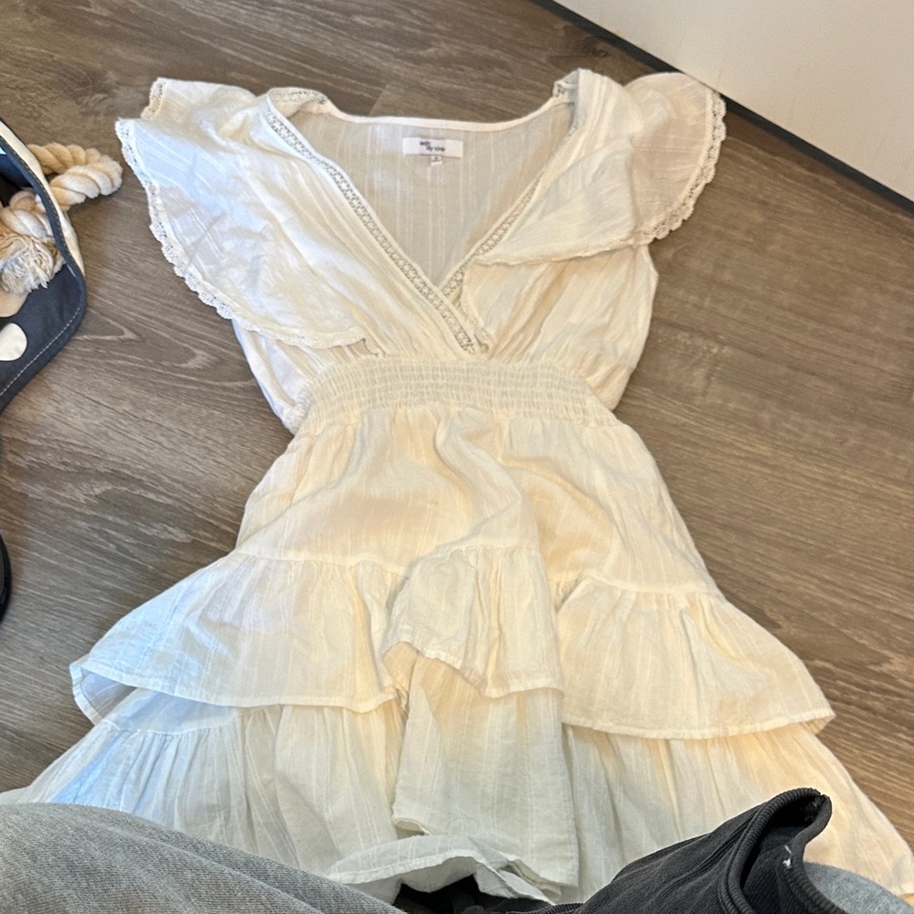 Elegant White Ruffled Dress